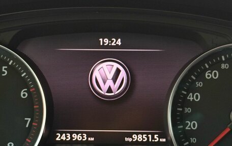 Volkswagen Touareg III, 2011 год, 1 729 000 рублей, 32 фотография