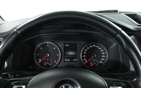 Volkswagen Multivan T6 рестайлинг, 2019 год, 4 499 000 рублей, 11 фотография