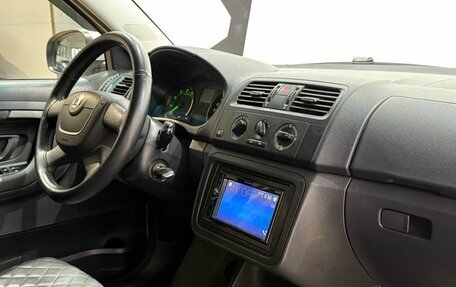 Skoda Fabia II, 2012 год, 679 900 рублей, 6 фотография