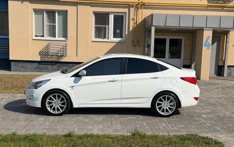 Hyundai Solaris II рестайлинг, 2016 год, 1 085 000 рублей, 8 фотография