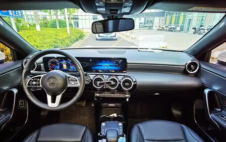 Mercedes-Benz A-Класс, 2022 год, 1 780 000 рублей, 7 фотография