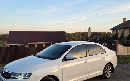 Skoda Rapid I, 2018 год, 1 400 000 рублей, 2 фотография