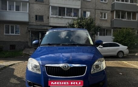 Skoda Fabia II, 2010 год, 430 000 рублей, 3 фотография