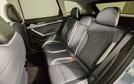 Geely Atlas, 2024 год, 2 899 000 рублей, 16 фотография