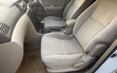Toyota Corolla, 2001 год, 595 000 рублей, 10 фотография