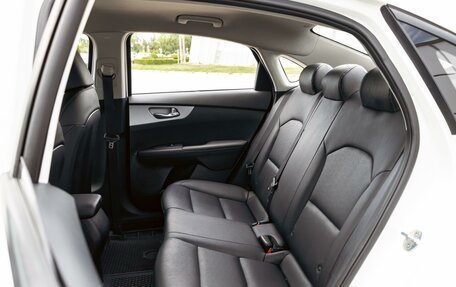 KIA K3, 2021 год, 1 295 000 рублей, 17 фотография
