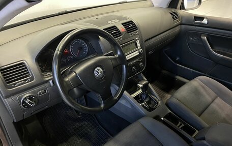 Volkswagen Golf V, 2006 год, 599 900 рублей, 9 фотография