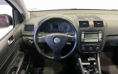 Volkswagen Golf V, 2006 год, 599 900 рублей, 10 фотография