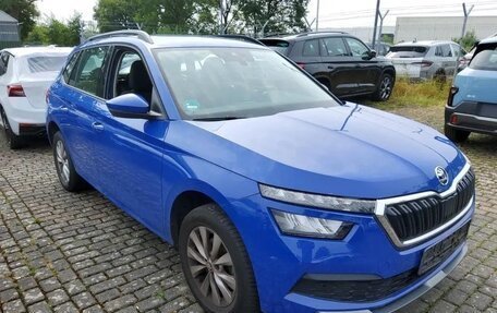 Skoda Kamiq I, 2022 год, 1 632 000 рублей, 2 фотография