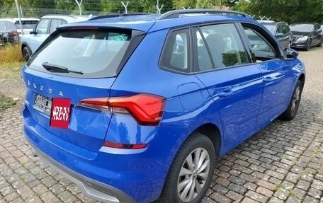 Skoda Kamiq I, 2022 год, 1 632 000 рублей, 3 фотография