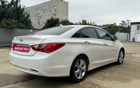 Hyundai Sonata VI, 2011 год, 1 250 000 рублей, 3 фотография