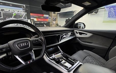 Audi Q8 I, 2020 год, 7 000 000 рублей, 10 фотография