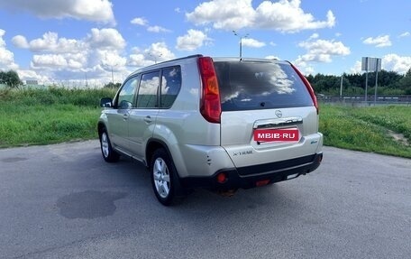 Nissan X-Trail, 2010 год, 870 000 рублей, 2 фотография