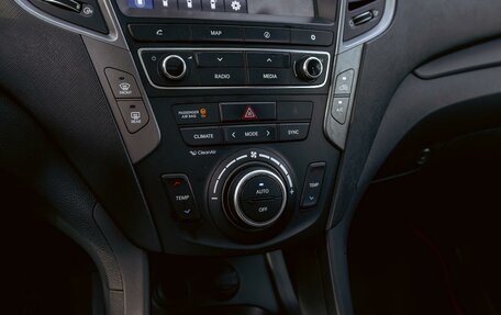 Hyundai Santa Fe III рестайлинг, 2017 год, 1 795 000 рублей, 15 фотография