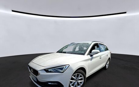 SEAT Leon IV, 2023 год, 2 325 000 рублей, 2 фотография