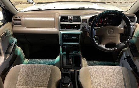 Isuzu Wizard II, 2000 год, 699 000 рублей, 20 фотография