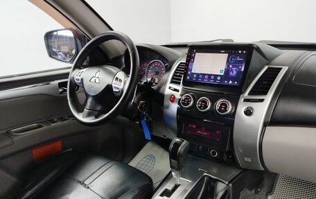 Mitsubishi Pajero Sport II рестайлинг, 2012 год, 1 590 000 рублей, 14 фотография