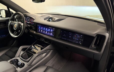 Porsche Cayenne III, 2026 год, 18 425 000 рублей, 12 фотография