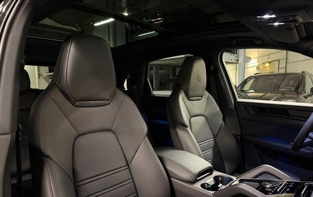 Porsche Cayenne III, 2026 год, 18 425 000 рублей, 14 фотография