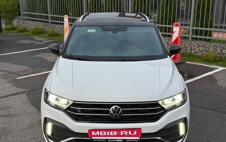 Volkswagen T-Roc I, 2022 год, 1 690 000 рублей, 3 фотография