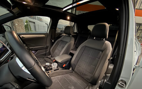 Volkswagen T-Roc I, 2022 год, 1 690 000 рублей, 16 фотография
