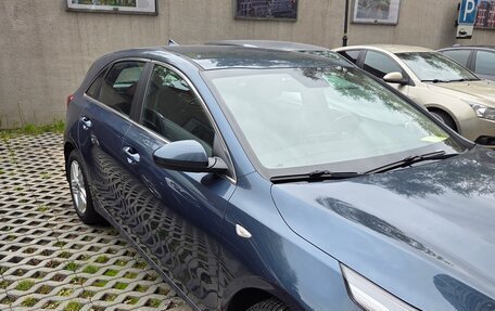 KIA cee'd III, 2019 год, 2 000 000 рублей, 3 фотография