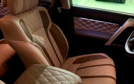 Toyota Land Cruiser Prado 150 рестайлинг 2, 2021 год, 8 500 000 рублей, 17 фотография