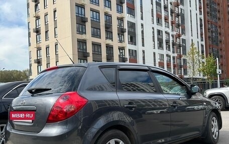 KIA cee'd I рестайлинг, 2009 год, 690 000 рублей, 3 фотография
