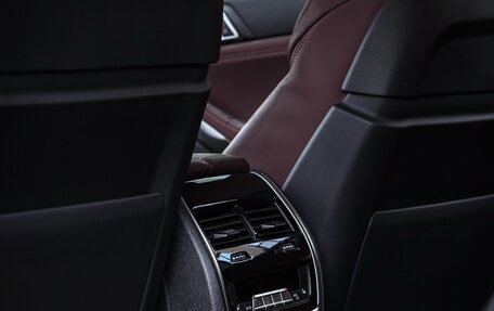 BMW X6, 2024 год, 13 300 000 рублей, 10 фотография