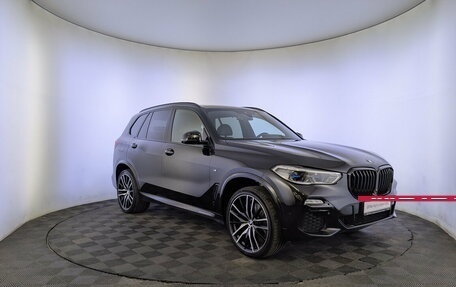 BMW X5, 2019 год, 6 814 000 рублей, 3 фотография