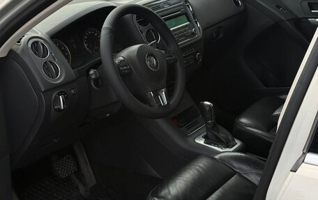 Volkswagen Tiguan I, 2011 год, 1 350 000 рублей, 11 фотография