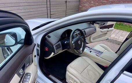 Jaguar XF I рестайлинг, 2010 год, 1 250 000 рублей, 19 фотография
