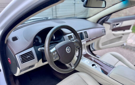 Jaguar XF I рестайлинг, 2010 год, 1 250 000 рублей, 27 фотография