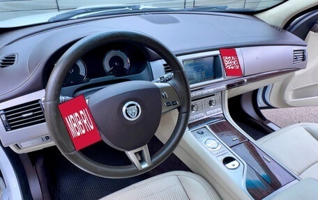 Jaguar XF I рестайлинг, 2010 год, 1 250 000 рублей, 25 фотография