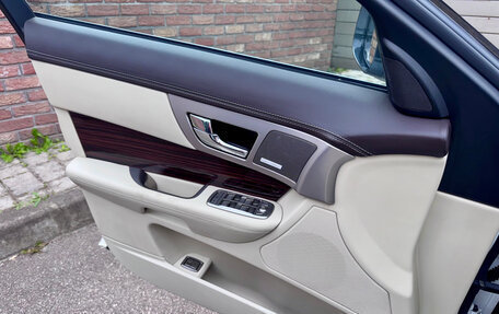 Jaguar XF I рестайлинг, 2010 год, 1 250 000 рублей, 31 фотография