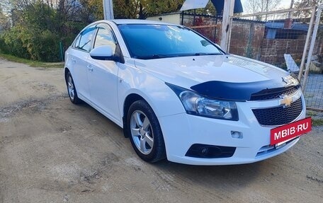 Chevrolet Cruze II, 2012 год, 575 000 рублей, 3 фотография
