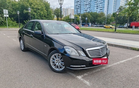 Mercedes-Benz E-Класс, 2012 год, 1 245 000 рублей, 7 фотография