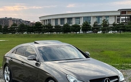 Mercedes-Benz CLS, 2005 год, 1 199 999 рублей, 2 фотография
