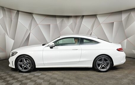 Mercedes-Benz C-Класс, 2018 год, 3 395 000 рублей, 5 фотография
