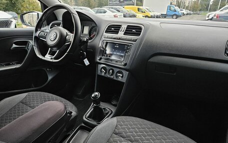 Volkswagen Polo VI (EU Market), 2018 год, 929 000 рублей, 9 фотография