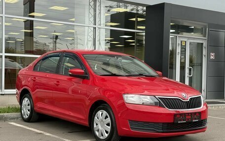 Skoda Rapid I, 2018 год, 900 000 рублей, 1 фотография