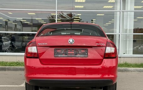 Skoda Rapid I, 2018 год, 900 000 рублей, 5 фотография