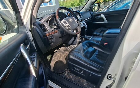 Toyota Land Cruiser 200, 2014 год, 3 740 000 рублей, 11 фотография