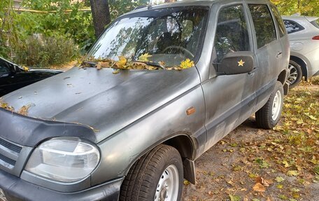 Chevrolet Niva I рестайлинг, 2006 год, 235 000 рублей, 2 фотография
