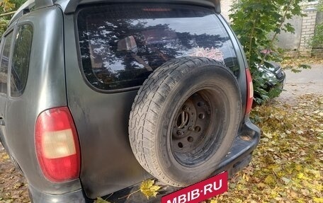 Chevrolet Niva I рестайлинг, 2006 год, 235 000 рублей, 8 фотография