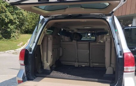 Toyota Land Cruiser 200, 2008 год, 2 900 000 рублей, 4 фотография