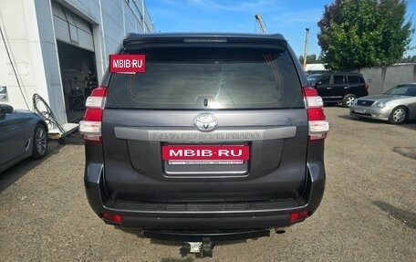 Toyota Land Cruiser Prado 150 рестайлинг 2, 2014 год, 3 350 000 рублей, 22 фотография