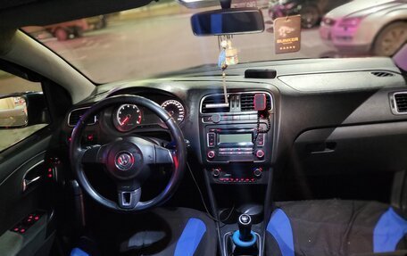 Volkswagen Polo VI (EU Market), 2012 год, 290 000 рублей, 9 фотография