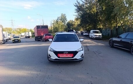 Hyundai Solaris II рестайлинг, 2021 год, 1 050 000 рублей, 5 фотография