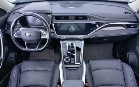 Geely Atlas, 2023 год, 2 100 000 рублей, 10 фотография